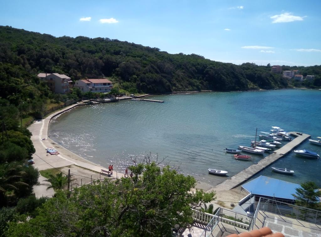 Beach Villa Ema Supetarska Draga Εξωτερικό φωτογραφία